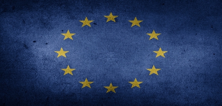 Odborníci tlačia na EÚ pre väčšiu akčnosť pri hoaxoch